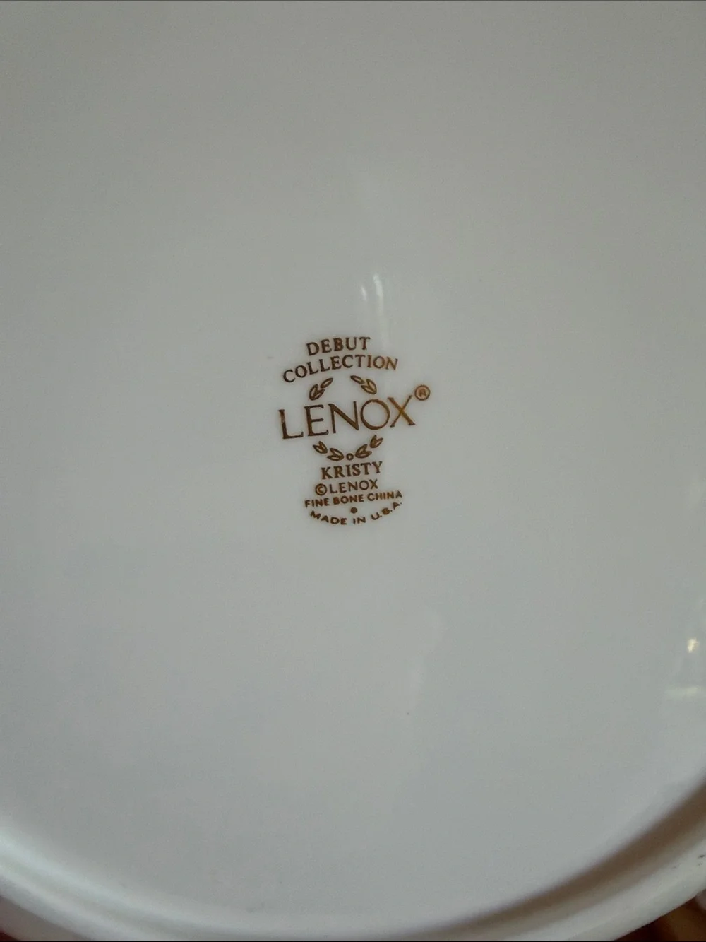 Lenox Kristy 8.5” Round Vegetable Serving Bowl Debut Collection Bone China